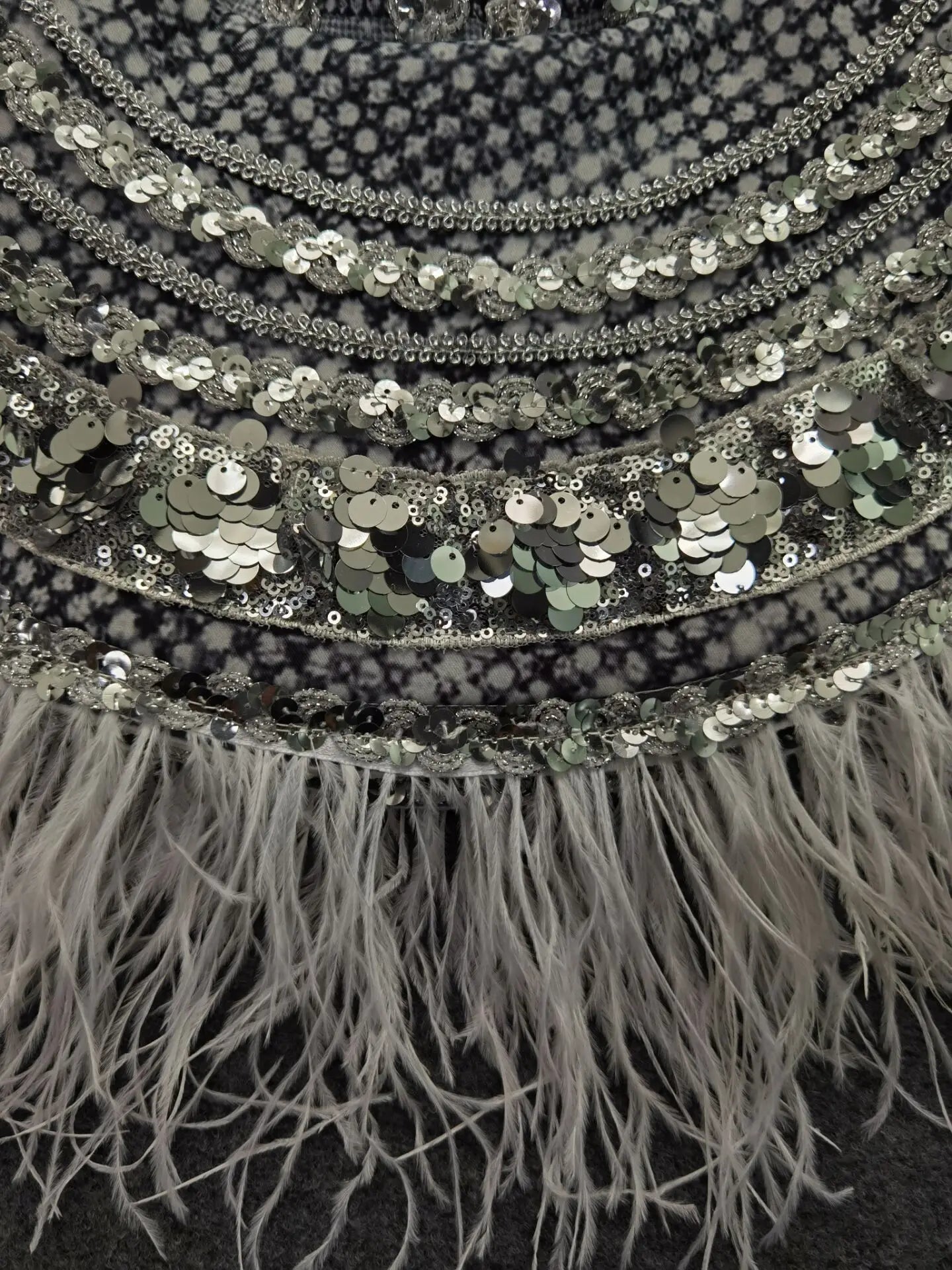 Fashion Silver Sequin Feather Large Brim Hat