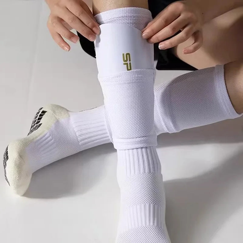 A Set Hight Elasticity Football Shin Guards Adults