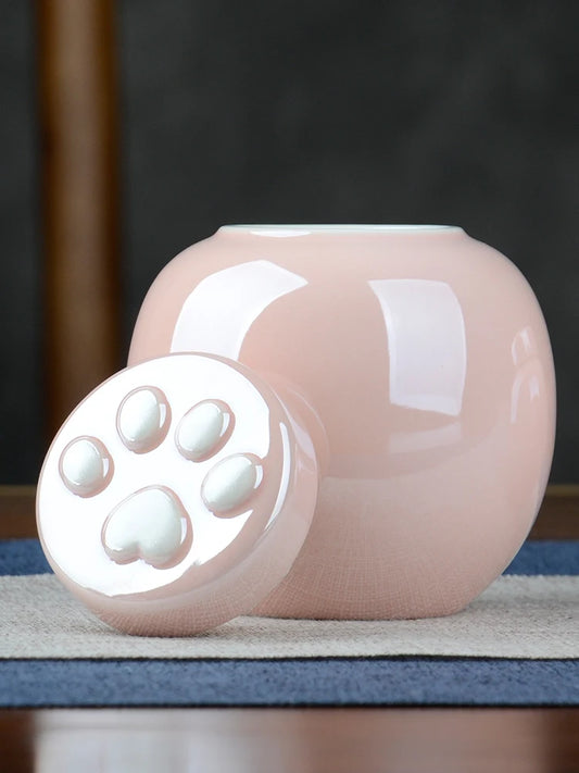 Small pet urn, moisture-proof pink box